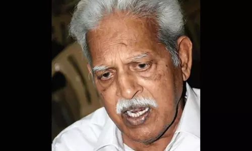 VaravaraRao Tests Corona Positive:  వరవరరావుకు కరోనా పాజిటివ్‌