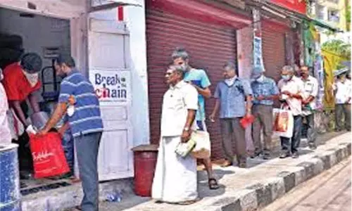 Free Ration Distribution in AP: రేపట్నుంచి ఉచిత రేషన్ సరుకులు పంపిణీ.. ఏపీ ప్రభుత్వం ఏర్పాట్లు