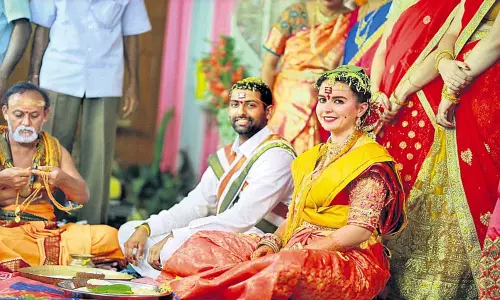 France citizens in Yanam: దేశం ఫ్రాన్స్ .. నివాసం భారత్..మన యానంలో ఫ్రెంచి పౌరులు!