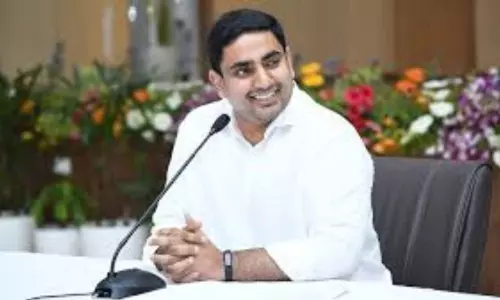 Nara Lokesh Provide Health Insurance To Journalists: నారా లోకేష్ మంచి మనసు : జర్నలిస్టు లకి బీమా ధీమా! Nara Lokesh Provide Health Insurance To Journalists: నారా లోకేష్ మంచి మనసు : జర్నలిస్టు లకి బీమా ధీమా!