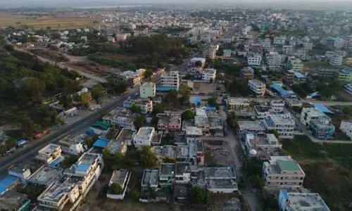 Illegal Constructions In Nizamabad Corporation : నిజామాబాద్ కార్పొరేషన్ లో అక్రమ కట్టడాలు Illegal Constructions In Nizamabad Corporation : నిజామాబాద్ కార్పొరేషన్ లో అక్రమ కట్టడాలు