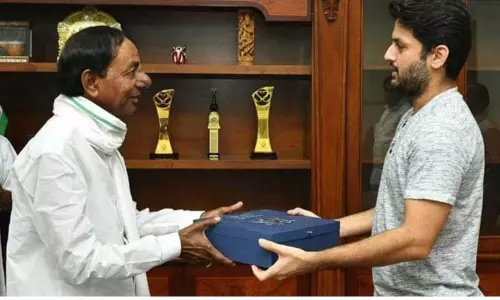 Nithin Invites CM KCR For His Marriage: నితిన్ పెళ్లి.. స్వయంగా ప్రగతిభవన్ కి వెళ్లి సీఎం కేసీఆర్ కి ఆహ్వానం !