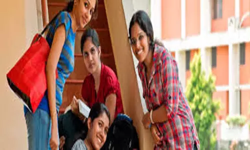 Training for IITs and JEE in Governmet Colleges: ఇంటర్ విద్యార్థులకు గుడ్ న్యూస్.. ప్రభుత్వ కాలేజీల్లోనే ఐఐటీ, జేఈఈలకు శిక్షణ