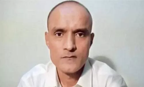 Kulbhushan Jadhav Case Updates: ఇస్లామాబాద్ హైకోర్టును ఆశ్రయించిన పాక్.. Kulbhushan Jadhav Case Updates: ఇస్లామాబాద్ హైకోర్టును ఆశ్రయించిన పాక్..