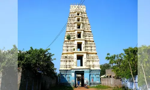 Avanigadda Sri Lakshmi Narayana Swamy : అభయప్రదాత.. అవనిగడ్డ లక్ష్మీనారాయణ ఆలయ విశేషాలు Avanigadda Sri Lakshmi Narayana Swamy : అభయప్రదాత.. అవనిగడ్డ లక్ష్మీనారాయణ ఆలయ విశేషాలు