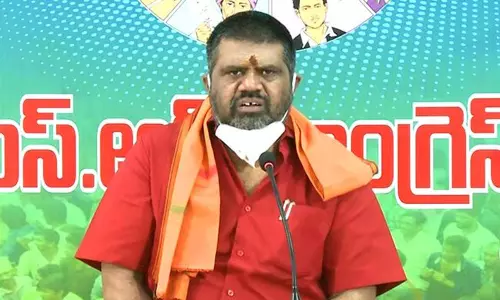 Avanti Srinivas Fires on Raghurama Krishna Raju: రఘురామకృష్ణంరాజు ఉత్తరాంధ్ర జోలికి వస్తే ఉపీక్షించం   : మంత్రి అవంతి