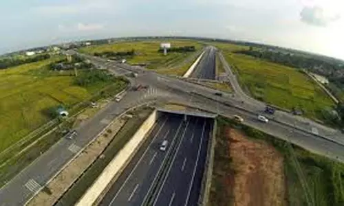 Express Highway in AP: కుదించిన ఎక్స్ ప్రెస్ వే.. వేల కోట్లలో నిధులు ఆదా