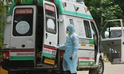 Corona Victim Delivers in Ambulance: అంబులెన్స్‌లో కరోనా బాధితురాలి డెలివరీ