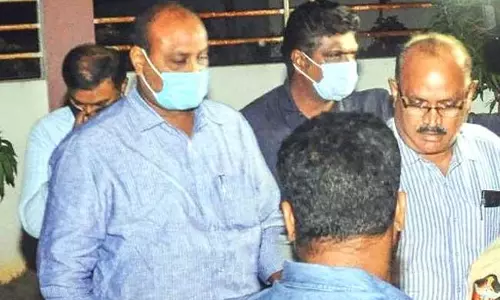 Atchannaidu ESI Scam Case Updates: మాజీ మంత్రి అచ్చెన్నాయుడికి మరోసారి చుక్కెదురు Atchannaidu ESI Scam Case Updates: మాజీ మంత్రి అచ్చెన్నాయుడికి మరోసారి చుక్కెదురు