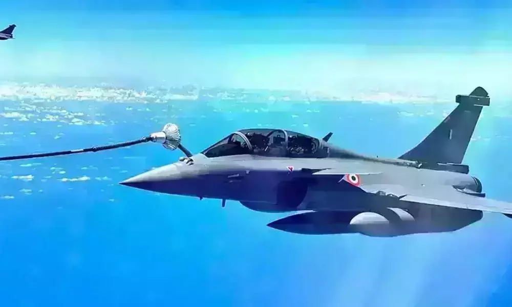 Rafale in India LIVE updates: అంబాలా చేరుకున్న రాఫెల్ యుద్ద విమానాలు Rafale in India LIVE updates: అంబాలా చేరుకున్న రాఫెల్ యుద్ద విమానాలు