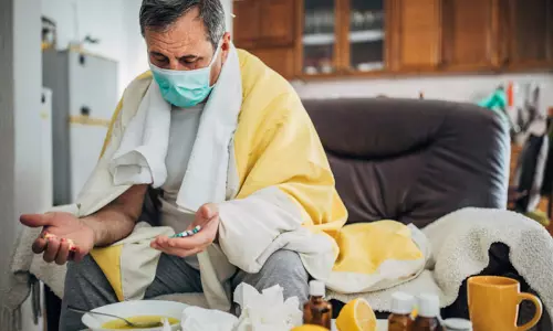 Hotels Turn Quarantine Centers : కరోనాతో ఇబ్బందుల్లో ఉన్న హోటళ్లకు క్వారంటైన్ వసతి తో ఊరట!