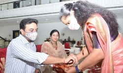 ప్రగతి భవన్ లో ఘనంగా రాఖీ పౌర్ణ‌మి వేడుక‌లు