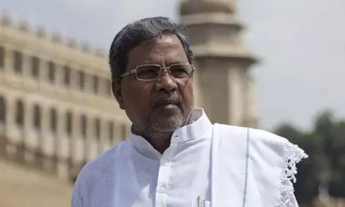 Siddaramaiah Tests Corona Positive : కర్ణాటక మాజీ సీఎంకు కరోనా పాజిటివ్ Siddaramaiah Tests Corona Positive : కర్ణాటక మాజీ సీఎంకు కరోనా పాజిటివ్