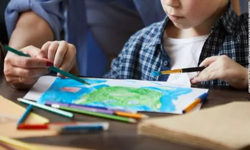 Corona Effect: పిల్లలకు సెలవులు కాని సెలవులు.. భవితకు కనిపించని దారులు !