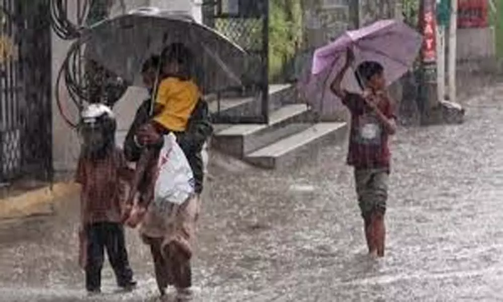 Heavy Rains in AP: ఏపీలో వర్షాలు.. రెండు రోజుల్లో బలహీన పడే అల్పపీడనం