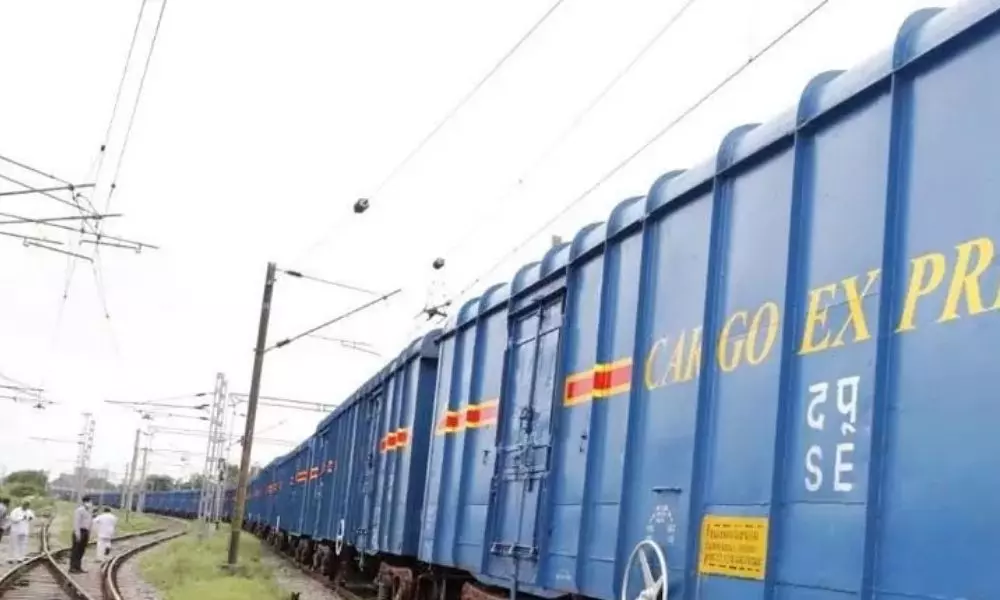 South Central Railway Cargo Express : హైదరాబాద్‌ టు న్యూఢిల్లీ..కార్గో ఎక్స్‌ప్రెస్‌ ప్రారంభం