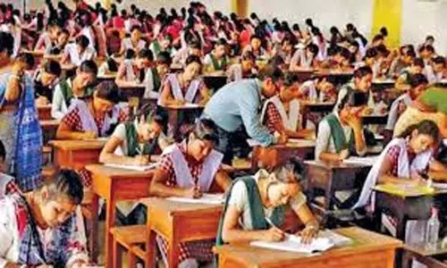 Examinations in AP: ఏపీలో వచ్చే ఏడాది పరీక్షల్లేవ్.. ఎవరికో తెలుసా?