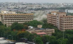 పూర్తయిన సచివాలయం కూల్చివేత పూర్తయిన సచివాలయం కూల్చివేత