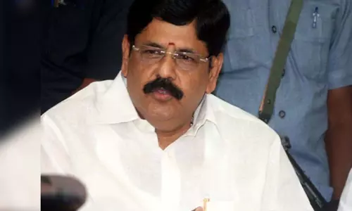 ఇన్ని తెలిసిన ఆనం సైలెంట్ అయ్యారా ?