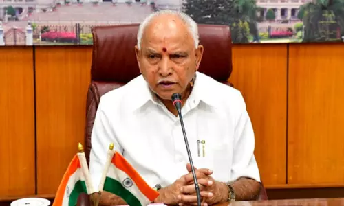 Yediyurappa Tests Negative : కరోనా నుంచి కోలుకున్న యడ్యూరప్ప! Yediyurappa Tests Negative : కరోనా నుంచి కోలుకున్న యడ్యూరప్ప!
