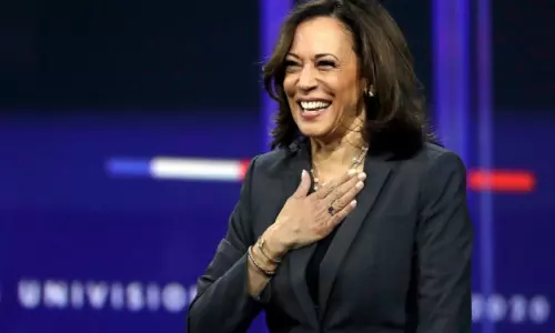 Kamala Harris: అమెరికా ఉపాధ్యక్ష బరిలో కమలా హారిస్ Kamala Harris: అమెరికా ఉపాధ్యక్ష బరిలో కమలా హారిస్