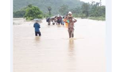 ఉధృతంగా ప్రహిస్తున్న జంపన్న వాగు ఉధృతంగా ప్రహిస్తున్న జంపన్న వాగు