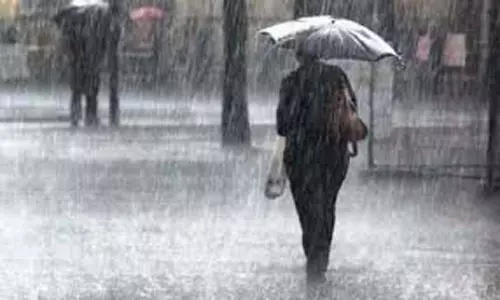 Weather Updates: తెలుగు రాష్ట్రాలకు భారీ వర్ష సూచన