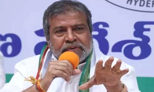 దామోదర కనిపిస్తే చెప్పండి !