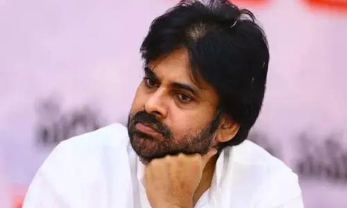 Pawan Kalyan Skipped Niharikas Engagement : ఆ కారణంగానే నిహారిక నిశ్చితార్ధానికి పవన్ రాలేదట?