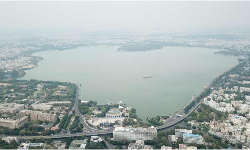 Hussain sagar: నిండు కుండలా మారిన హుస్సేన్ సాగర్ Hussain sagar: నిండు కుండలా మారిన హుస్సేన్ సాగర్