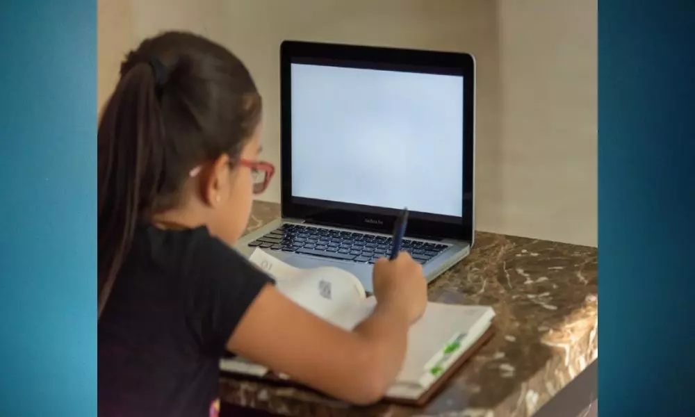 Intermediate Online Classes Postponed in Telangana: ఆన్ లైన్ క్లాసులు వాయిదా..