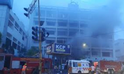 Vijayawada Swarna Palace fire Accident: మరోసారి పోలీసులకు కోర్టులో చుక్కెదురు