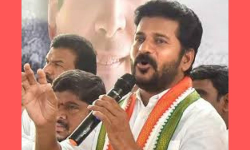 MP Revanth Reddy: శ్రీశైలం దుర్ఘటన: పరమర్శించడానికి వెళుతోన్న ఎంపీ రేవంత్ రెడ్డిని అడ్డుకున్న పోలీసులు. MP Revanth Reddy: శ్రీశైలం దుర్ఘటన: పరమర్శించడానికి వెళుతోన్న ఎంపీ రేవంత్ రెడ్డిని అడ్డుకున్న పోలీసులు.