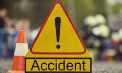 Road Accident in Patancheruvu: రోడ్డు ప్రమాదం Road Accident in Patancheruvu: రోడ్డు ప్రమాదం