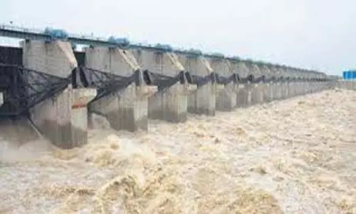 Pulichinthala Project: పులిచింతలకు కృష్ణమ్మ పరుగులు.. అప్రమత్తమైన అధికార యంత్రాంగం