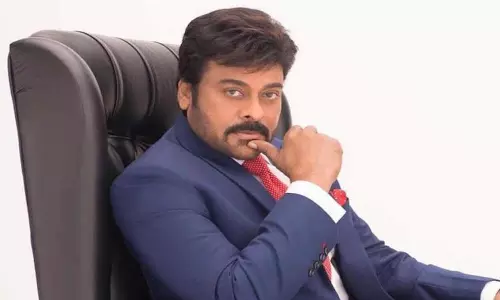 Mythri Movie Makers With Chirranjeevi  : మైత్రి మూవీ సంస్థతో చిరు.. దర్శకుడు ఎవరంటే?