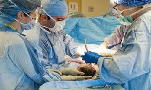 Coronavirus Effect: కరోనా పేరుతో రోగులకు వాత.. ఏ చికిత్స వెళ్లినా టెస్టు తప్పనిసరి