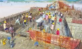 Polavaram Project works: వరదలోనూ ముమ్మరంగా పోలవరం పనులు!