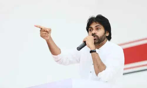 Janasena Party Donates : వేడుకలకు దూరంగా... కరోనా బాధితులకు అండగా..