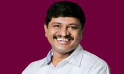 Fack Account: ఎంపీ జోగినపల్లి పేరుతో నకిలీ ఖాతా Fack Account: ఎంపీ జోగినపల్లి పేరుతో నకిలీ ఖాతా