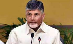 ChandraBabu: బుద్దా వెంకన్నను పరామర్శించిన చంద్రబాబు ChandraBabu: బుద్దా వెంకన్నను పరామర్శించిన చంద్రబాబు