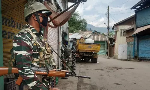 Srinagar Encounter: జ‌మ్మూలో ఉగ్ర‌వాదుల ఏరివేత‌
