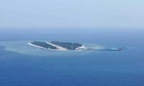 డ్రాగన్ కంట్రీకి ఇండియన్ నేవీ షాక్ డ్రాగన్ కంట్రీకి ఇండియన్ నేవీ షాక్