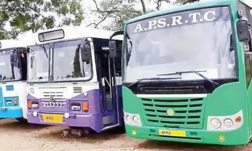 Andhra Pradesh: ప్రయాణికుల బస్సు టిక్కెట్లను రద్దు చేసుకోవడానికి APSRTC సమయం పొడిగింపు.. Andhra Pradesh: ప్రయాణికుల బస్సు టిక్కెట్లను రద్దు చేసుకోవడానికి APSRTC సమయం పొడిగింపు..