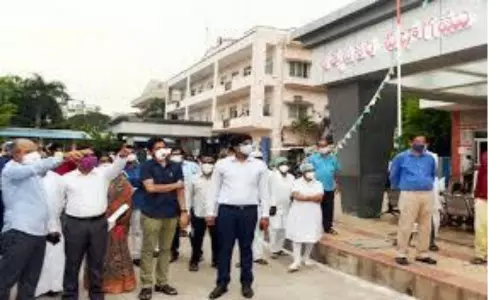 Andhra Pradesh: సామాన్యుడి చెంతకే వైద్యం..ఏపీ ప్రభుత్వం నిర్ణయం Andhra Pradesh: సామాన్యుడి చెంతకే వైద్యం..ఏపీ ప్రభుత్వం నిర్ణయం