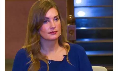 15 రోజుల్లోగా ఆమె దేశం విడిచి వెళ్ళాలి : పాక్ ప్రభుత్వం