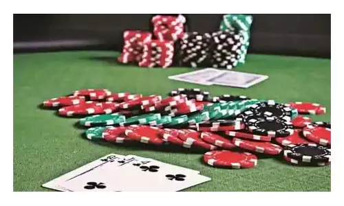 ఏపీలో ఇకనుంచి ఆన్లైన్ రమ్మీ ఆడారో.. జైలుశిక్షే.. ఏపీలో ఇకనుంచి ఆన్లైన్ రమ్మీ ఆడారో.. జైలుశిక్షే..