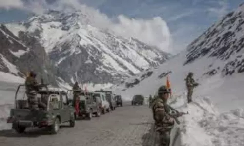 India China Border Dispute: రష్యా వేదికగా భారత్‌-చైనా చర్చలు..!!