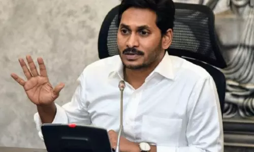 కోవిడ్ పై సీఎం జగన్ సమీక్ష.. ఇవి ఖచ్చితంగా ఉండాలి..
