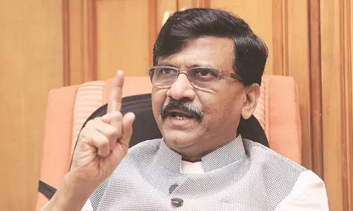Sanjay Raut : కంగనా వ్యాఖ్యలపై సంజయ్‌ రౌత్‌ ఫైర్‌